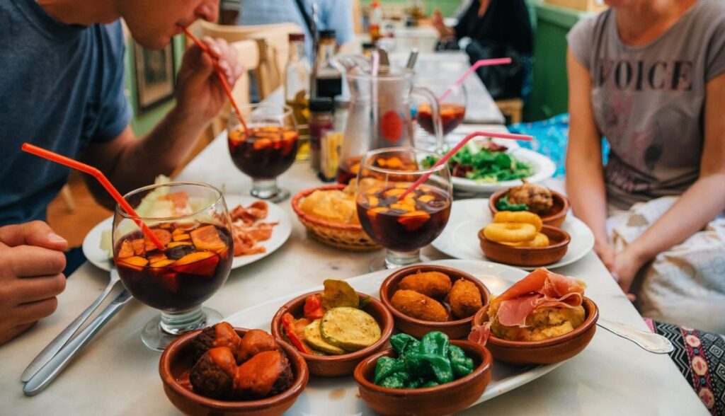 comiendo tapas